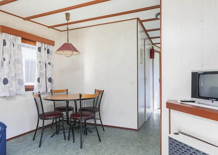 פארק נופש Oostappen Bv ארנהיים